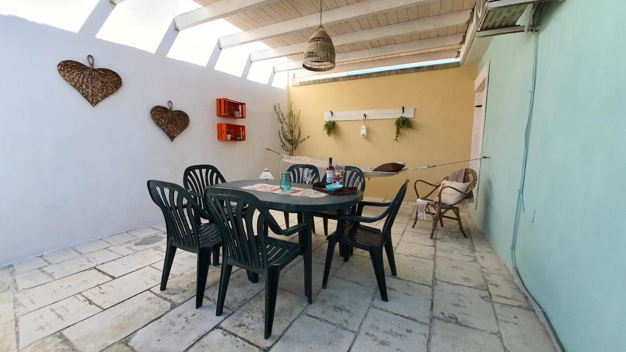 Bed & Breakfast Mataroom Torre Lapillo